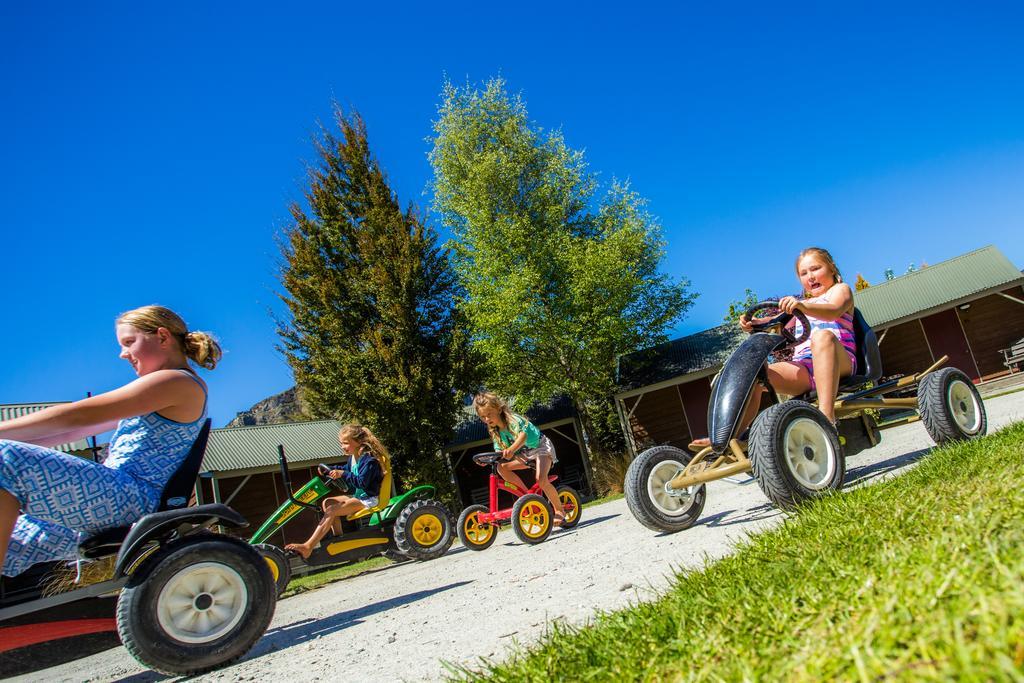 Queenstown Top 10 Holiday Park Eksteriør bilde