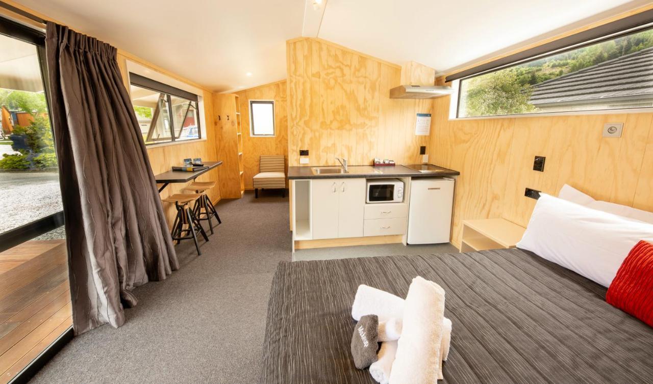 Queenstown Top 10 Holiday Park Eksteriør bilde